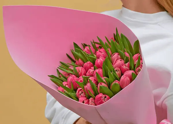 Букет из 51 розового тюльпана "Моя богиня" от AzaliaNow