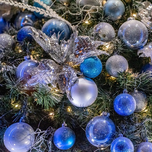 Новогодние шары для декора елки