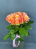 Фото флориста 1: 15 коралловых роз 60 см, Россия