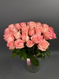 Фото флориста 1: Акция! Букет из 29 розовых роз «Родственные души»