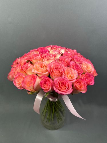 Фото флориста 3: Бело-розовые розы