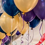 Маленькое фото 5: Композиция из 22 шаров с гелием «Праздник с шарами»