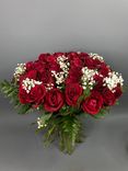 Фото флориста 6: Букет из 31 красной розы с лентой, 50 см, Россия
