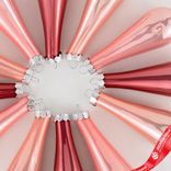 Маленькое фото 3: Набор украшений Капли 12шт. в тубе (стекло), 2,5x7,5см, микс розовый