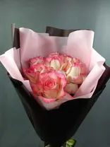 Фото флориста 4: Букет из розовых роз «Символ любви»