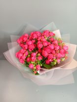 Букет из 9 кустовых пионовидных розовых роз. Фото флориста - 4