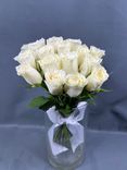 Фото флориста 5: 15 белых роз, Россия, 40см