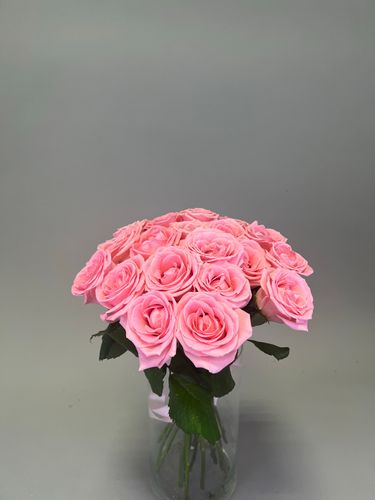 Фото флориста 1: 19 роз