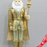 Маленькое фото 3: Сувенир «Щелкунчик» (полирезин), H35,5x12,5x10,5см, золотой