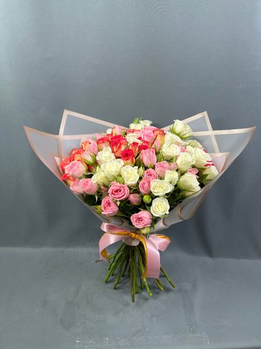 Фото флориста 2: Кустовые розы