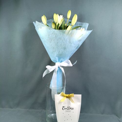 Фото флориста 1: Цветы метро ВДНХ