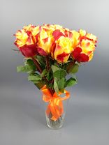 Фото флориста 1: 19 коралловых роз 60 см, Россия
