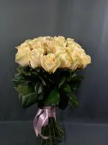 Фото флориста 1: 25 кремовых роз 50 см, Россия