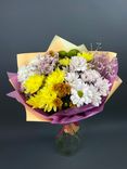 Фото флориста 2: Акция! Букет из 5 видов хризантем «Бархат осени»