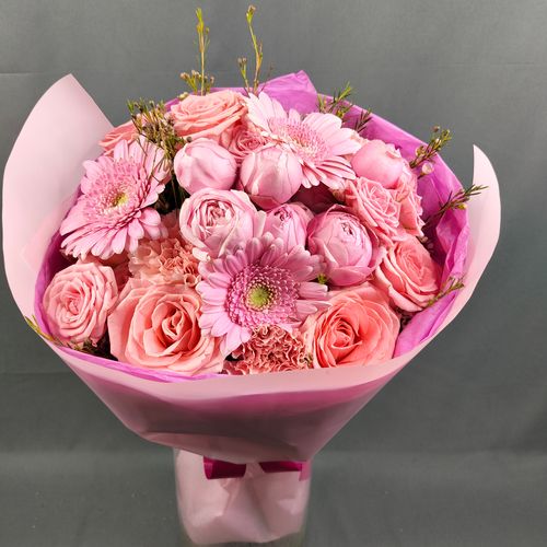 Фото флориста 1: Красивые букеты ко дню рождения