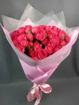 Фото флориста 2: Букет из 9 кустовых пионовидных розовых роз