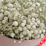 Маленькое фото 5: Букет из 9 гипсофил в розовой коробке. Сервис доставки цветов AzaliaNow