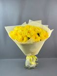 Фото флориста 1: Букет из 15 желтых хризантем «Все для тебя»