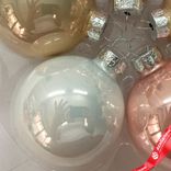 Маленькое фото 4: Набор шаров 12шт. в тубе (стекло), D3см, микс белый/розовый