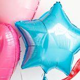 Маленькое фото 3: Композиция из 3 шаров с гелием, 2 сердца и 1 голубая звезда