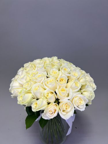 Фото флориста 2: Цветы метро Добрынинская