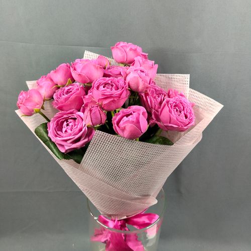 Фото флориста 3: 7 роз