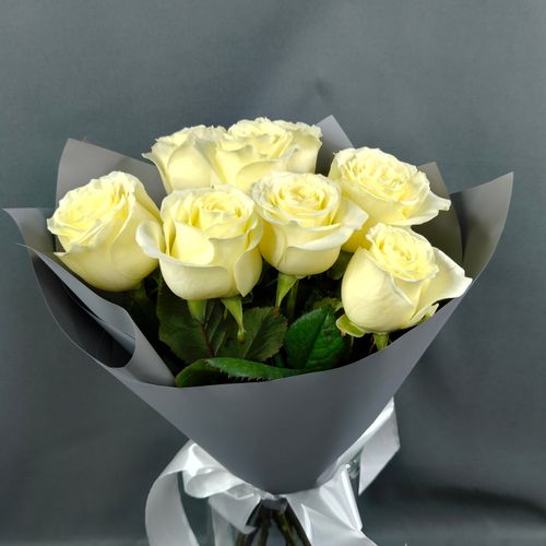 Фото флориста 2: Цветы метро Царицыно