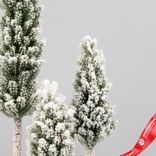 Маленькое фото 3: Елочки искусственные заснеженные на подставке, Н35х17х17см, зеленый/белый