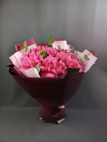 Фото флориста 1: Цветы метро Академическая