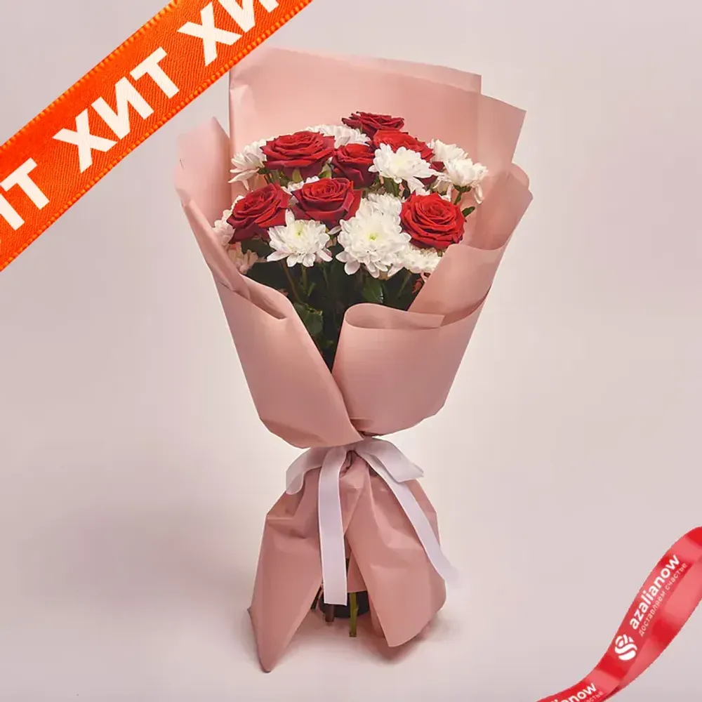 Букет из 7 красных роз и 4 белых хризантем «Русский язык»