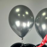 Маленькое фото 4: Композиция из 6 шаров с гелием, 30 см, черный, серебряный