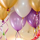 Маленькое фото 5: Композиция из 14 шаров с гелием «День рождения», вар. 4