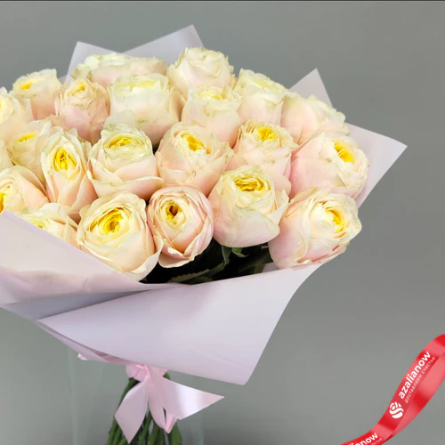 Фото 4: Букет из 25 пионовидных роз Эквадор в розовой упаковке, 50 см