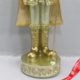 Маленькое фото 5: Сувенир «Щелкунчик» (полирезин), H35,5x12,5x10,5см, золотой