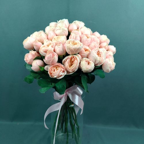 Фото флориста 2: Кустовые пионовидные розы