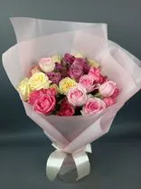 Фото флориста 6: Кустовые розы микс «Девушке», 9 шт