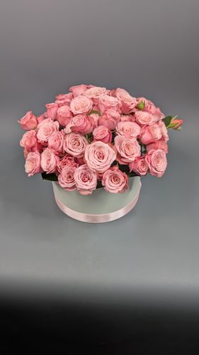 Фото флориста 1: 15 роз