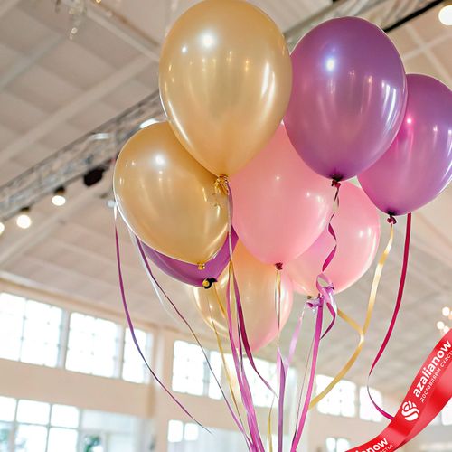 Фото 2: Композиция из 8 шаров с гелием «Праздник с шарами», вар. 2