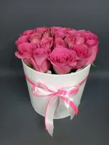 Фото флориста 1: Букет из 23 розовых роз в коробке «Восторг»