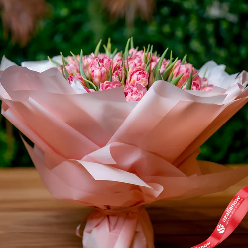 Фото 2: Букет из 40 розовых пионовидных тюльпанов. Сервис доставки цветов AzaliaNow