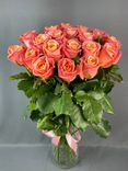Фото флориста 4: 19 коралловых роз 60 см, Россия