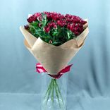 Фото флориста 2: Букет из 9 бордовых кустовых хризантем в крафте с лентой, Голландия