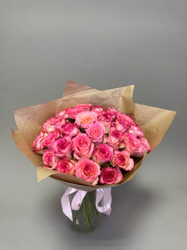 Фото флориста 1: Кустовые розы