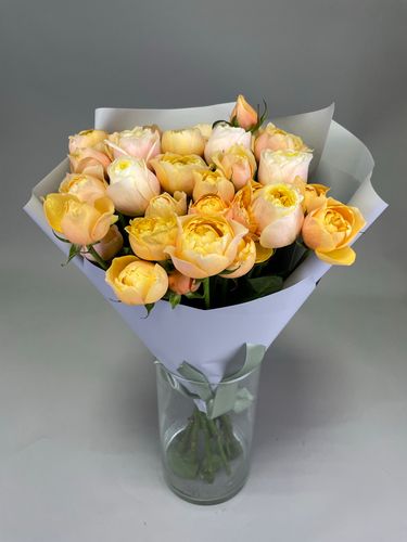 Фото флориста 1: Кустовые розы