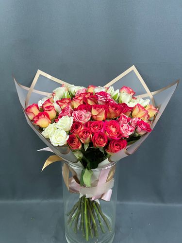 Фото флориста 1: Кустовые розы