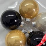 Маленькое фото 2: Набор шаров 15шт. в тубе (стекло), D6см, в асс., черный/золотой/шампань