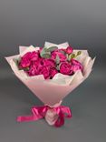 Фото флориста 1: Розовые кустовые пионовидные розы в упаковке, 5 шт