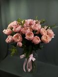 Фото флориста 1: Букет из 11 пионовидных розовых роз, 50 см, Эквадор