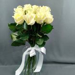 Фото флориста 4: 15 белых роз 60 см, Россия