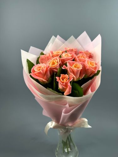 Фото флориста 1: Букеты из 9 роз